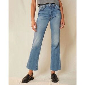 AMO High Rise Kick Flare Crop in Topanga